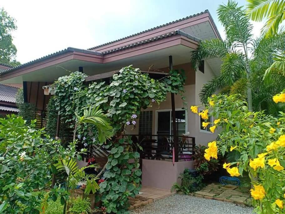 Seabreeze Cottage Ко Чанг Экстерьер фото